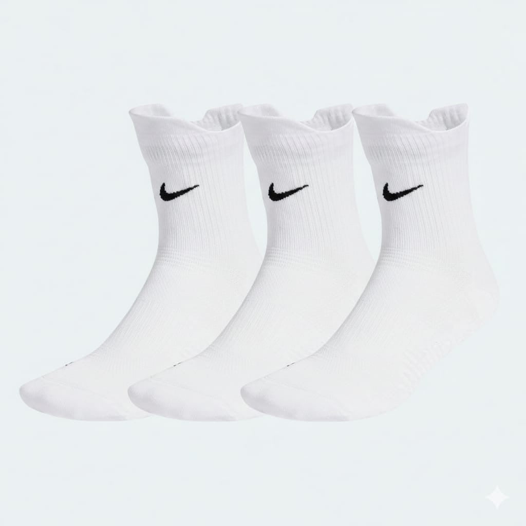 3 White Nike Runx Socks