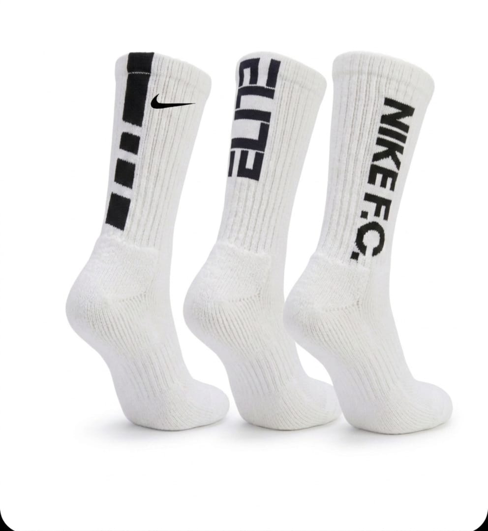 3 White Nike Bandle